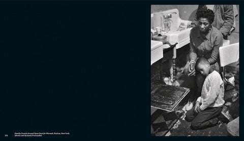*PRE-ORDER (12/8 RELEASE)* Gordon Parks: Diary of a Harlem Family, 1967/1968 by Gordon Parks (Photographer,) Peter W. Kunhardt Jr. (Editor)