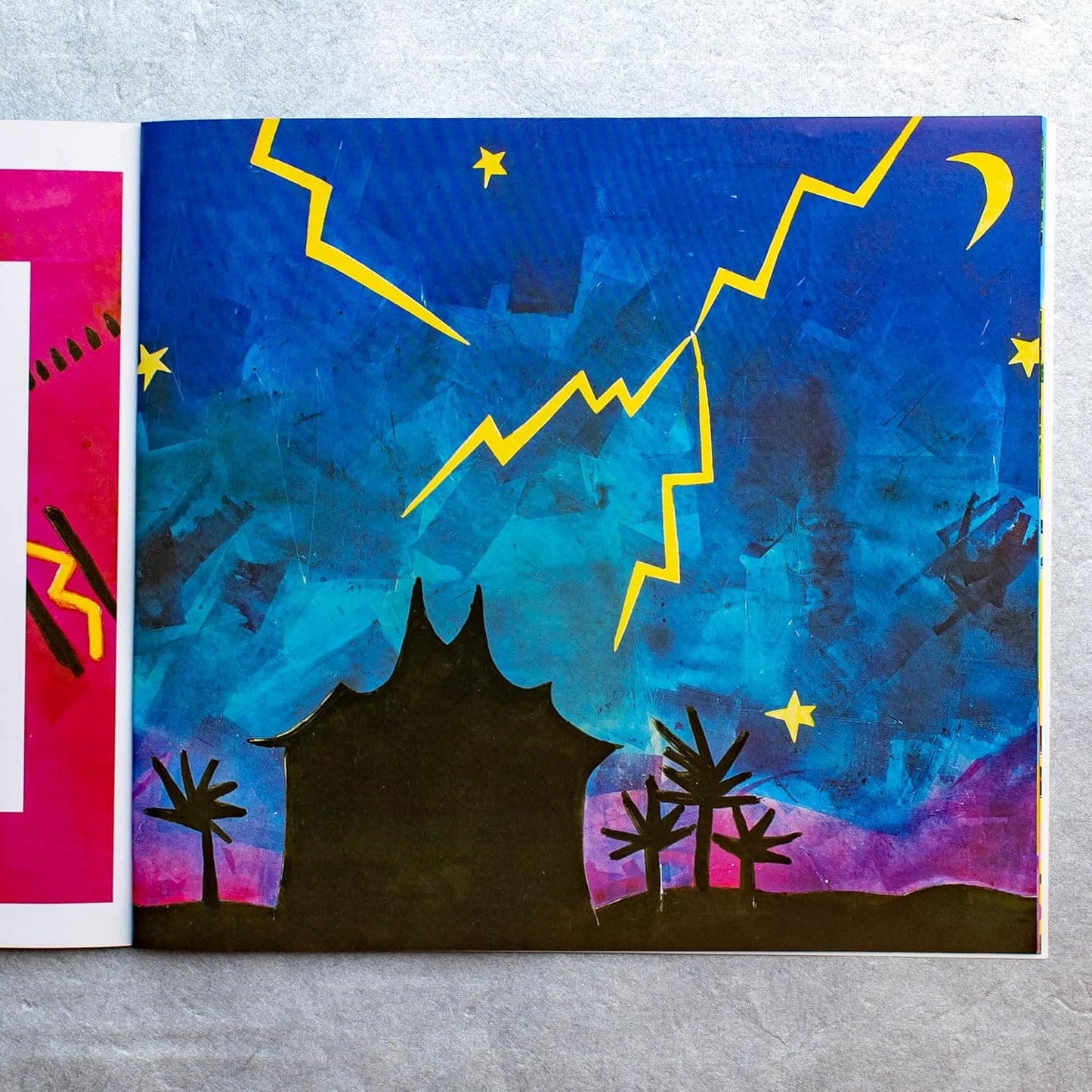 Why the Sky is Far Away: A Nigerian Folktale by Mary-Joan Gerson, Carla Golembe (Illustrator)