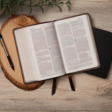 NKJV Thinline Bible (Compact, Imitation Leather, Black, Red Letter Edition)