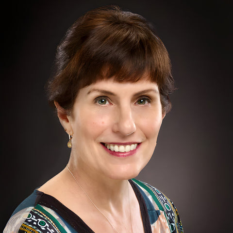 The Best American Essays 2025: A Premier Showcase of Critically Acclaimed Personal Essays, Selected by Renowned Essayist Jia Tolentino and Kim Dana Kupperman