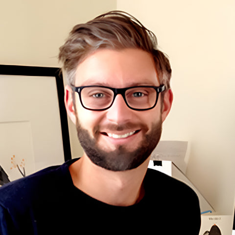 Point & Play: Trash Trucks: Count, Learn, and MOVE for Interactive Fun by Zeitgeist (Author), Steven Wood (Illustrator)