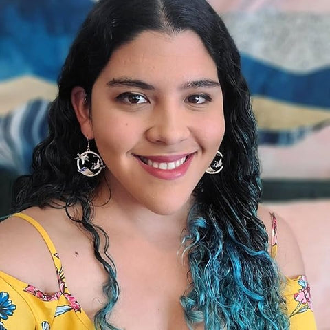 Snap! Crunch! Munch? by Diana Castillo