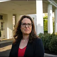Regime Change: Inside the Imperial Presidency of Donald Trump by Maggie Haberman (Author), Jonathan Swan (Author)
